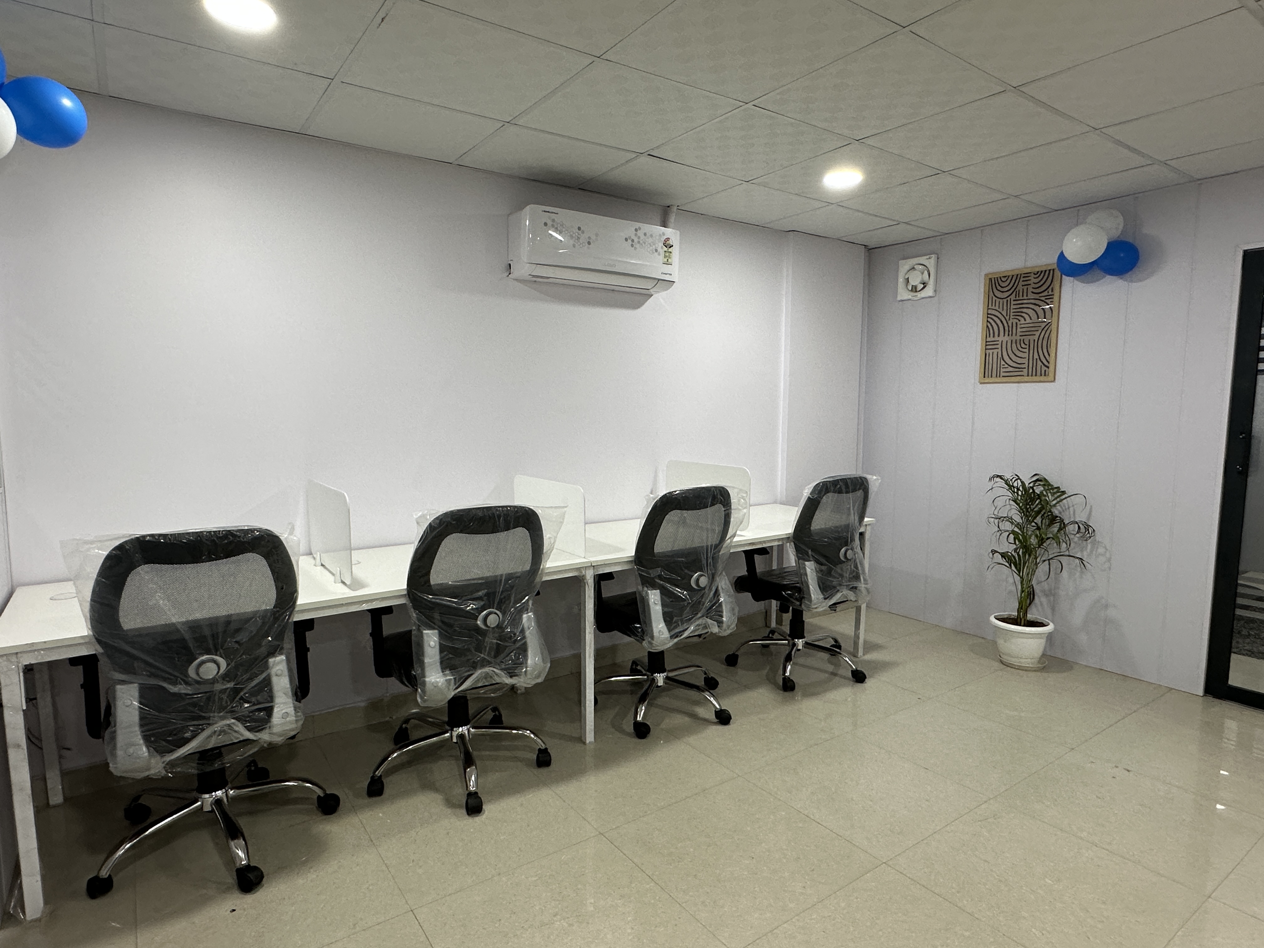 Private cabin at Co-Lab Jaipur
